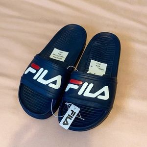 Fila Slides
